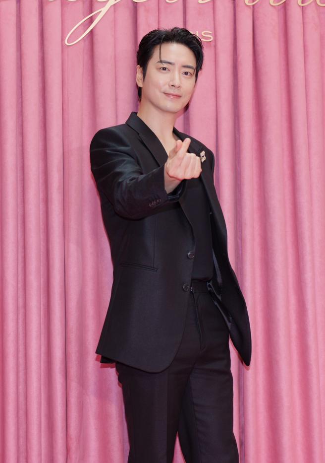 李浚赫表示这次在活动上能够看到这么多粉丝很开心。（吴松翰摄）