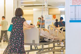 苗栗7日颱風停班課！醫院門診停診、就醫資訊看這裡