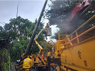 丹娜丝还没来  嘉义山区177户传停电灾情