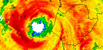 颱風眼就在隔壁 台南「搖滾區」現況曝 當地人嚇壞：終於知道東部感受