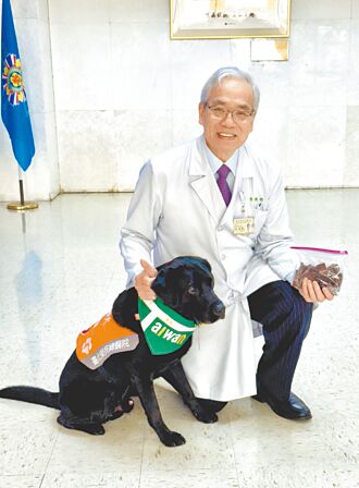 鼓勵醫者創新 陳威明：救人價值錢買不到