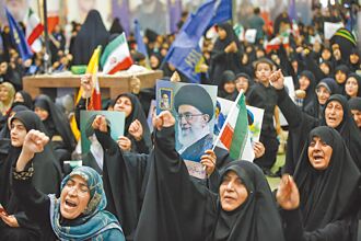 美轰伊朗核设施 王毅批开恶例