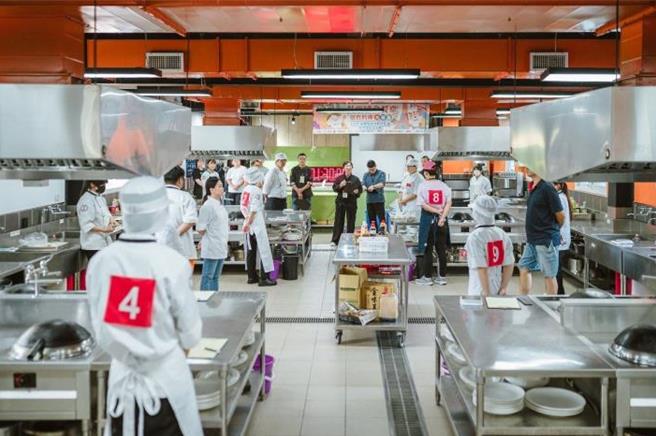 苗栗县政府环境保护局举办「苗栗惜食餐桌─创意料理大募集」2025年苗栗县惜食料理食谱暨教案甄选活动。（苗栗县政府提供／谢明俊苗栗传真）