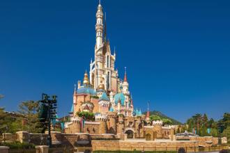 「香港盛夏派對」逾150項夏日禮遇及消費優惠登場！香港迪士尼樂園三天自由行含二日門票每人9988元起