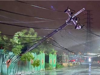 丹娜絲重創台南！釀2死197傷、17萬戶停電 台電復電時間曝