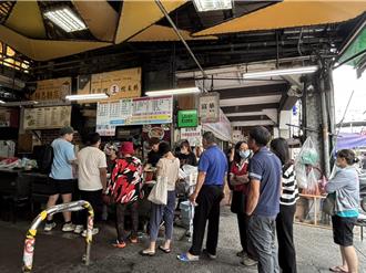 丹娜絲過境陽光普照 台中人氣小吃湧現貪食蛇