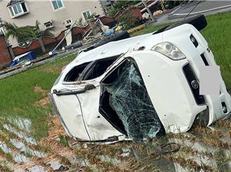 丹娜丝登陆不久 父载女儿巡视不慎翻落农田酿1死2伤