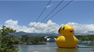 颱風後宜蘭童玩節重啟！霍夫曼9日快閃合體「史努比鴨」