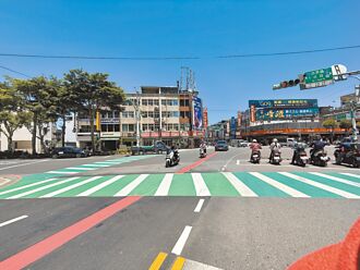 桃園 彩色導引事故減 五叉路口試辦
