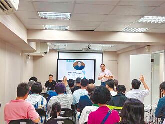 八月核能公投应投赞成票