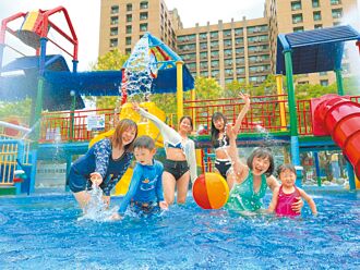 住房散步玩水趣 高空泳池親子同樂