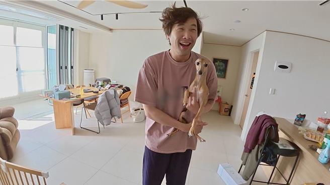 崔丹尼尔以租借成员身份加入《Running Man》。（中天提供）