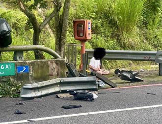 国6「打坐哥」车祸影片出炉！ 竟是隧道内超车失控酿祸