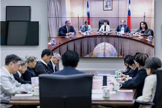 張競快評》緊急指導談判對策 狀況不妙