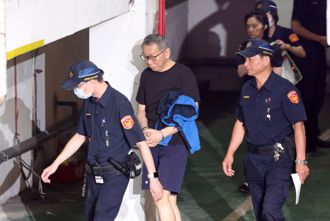 筆錄不實？技正出庭控檢曲解「沒指控邵琇珮」  柯P笑到抖肩