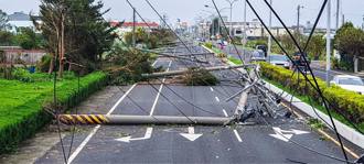 颱風全台87萬戶停電！台電搶修「復電超過九成」 仍有8萬戶停電中