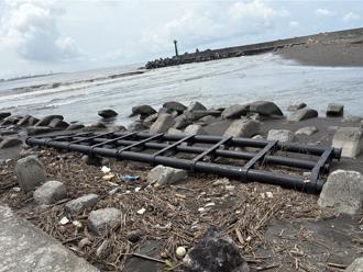 光電浮台剩殘骸 館長掀貓膩喊「報應」：老天都看不下去