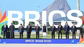 川普槓金磚 反美再加10％關稅