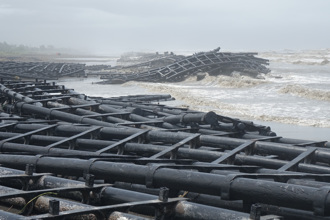 雁默專欄》窮台的是美國，黃光芹夫婦卻卯起來「反中」