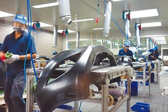 精確、虎山 6月營收逆勢衝