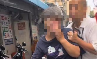街頭怒摑老母惹眾怒！三重男當街施暴遭目擊 警助聲請保護令
