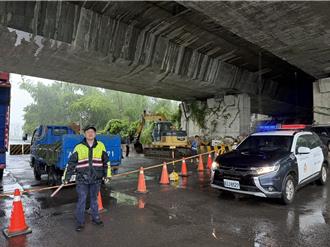 高雄大雨溪水暴漲！ 阿蓮、田寮區部分封橋禁止通行