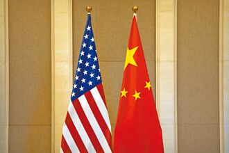 石齊平專欄》美國鬥中國 何以越鬥越吃力