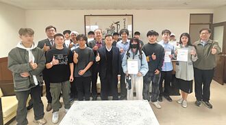 亞大資電學院 獲NVIDIA國際AI證照逾百張