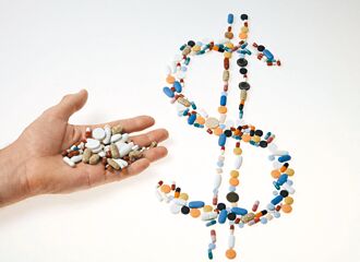 台灣6成靠進口 專家憂用藥權益