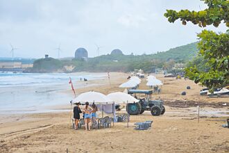 颱風重創中南部 墾丁觀光不妙