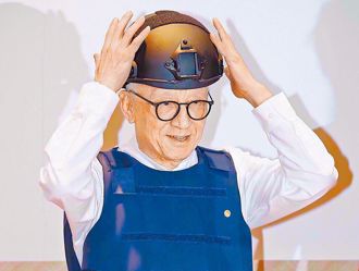 總統府證實曹興誠辭韌性委員會顧問！「爆料者」謝寒冰酸：大家覺得咧？