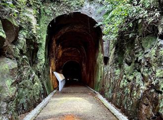 基隆刘铭传隧道开始施工 即日起暂停开放