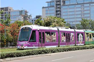 擺脫「半吊子」罵名！高雄輕軌7／12起延長營運 民代樂觀其成