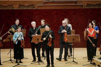 小提琴巨星哈德利希首演 攜手柏林愛樂巴洛克獨奏家合奏團