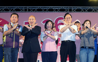 曝呂玉玲血壓飆高仍坐輪椅進立院投票  韓國瑜讚使命必達