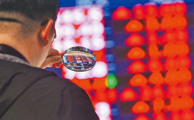 台股上市柜公司6月、第二季及上半年合併营收同步写下歷年同期最强纪录。图／本报资料照片