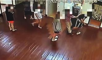 高雄男圖書館服勞役竟偷拍！門貼「暫停使用」躲女廁被抓包