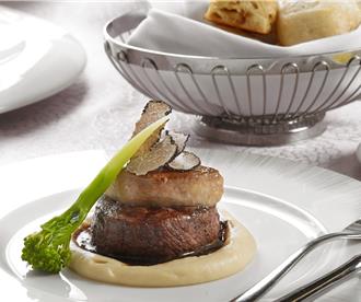 聚餐不踩雷！全台首家五星飯店牛排館  重現羅西尼牛排百年美味