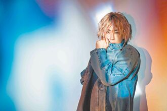 馬天佑魅力四射 輕鬆駕馭服裝