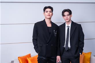 泰吸血鬼CP來台先嗑牛肉麵 Joss「飯店裸照」被Gawin出賣