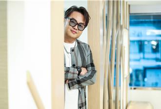 专访》苏震洋谨记恩师马兆骏教诲  金曲贡献得主爱徒出辑