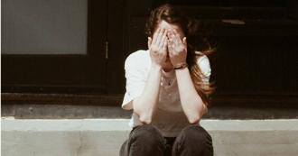 學生妹打工遇挫爆哭 「發現自己不能吃苦」過來人吐經驗