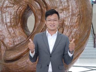 市長夫人婚後難忘舊情？被爆傳親密照給「前男友新歡」本尊回應了