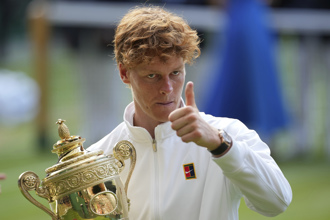 溫布頓》「這次換我贏！」 辛納生涯首度奪冠