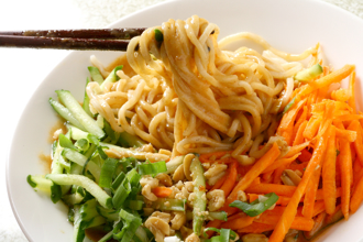 夏天就是要吃凉麵！台北十大人气凉麵店好评大公开