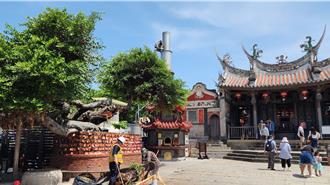 澎湖鎮宮神樹再傳災情！百年老榕不敵白蟻蛀蝕