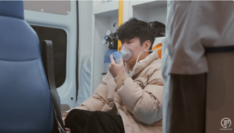 林俊傑自曝心臟出問題！昔唱到一半急上救護車  後台畫面曝光