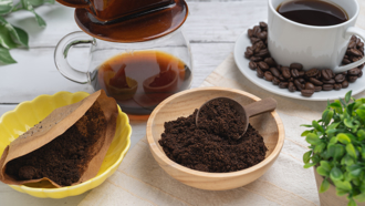 一票人把咖啡渣丢垃圾桶  环保局曝正解：做错罚6000