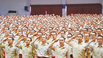 不能都靠國軍 急派替代役救災