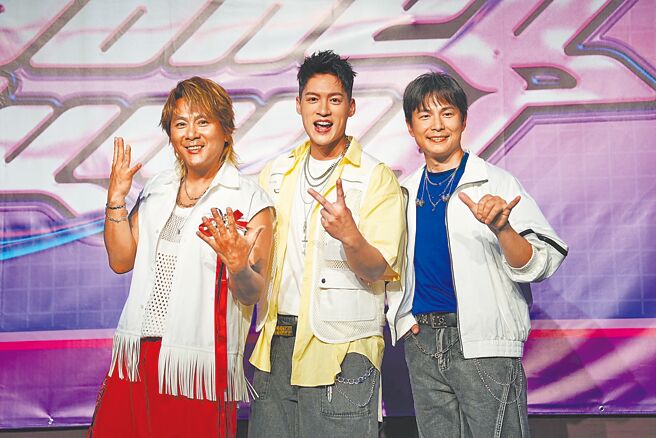 王仁甫（左起）、許孟哲、孫協志13日現身電音派對。Blowin' in the Wind大風吹提供）